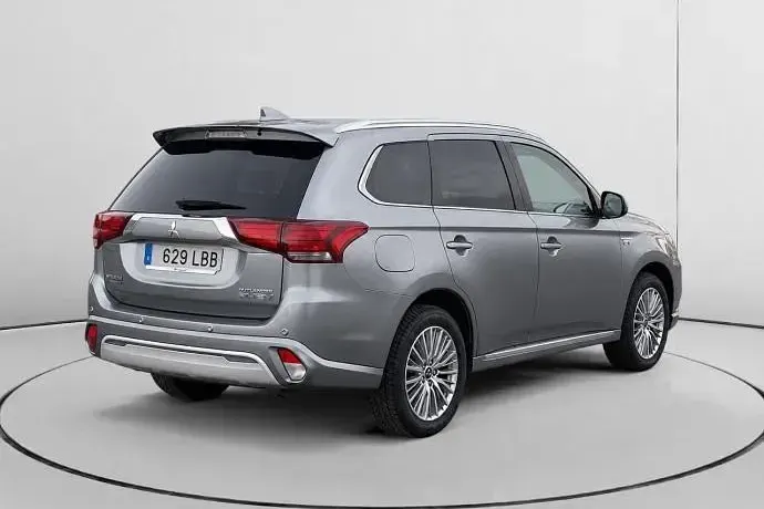 Usado Mitsubishi Outlander P-HEV 224 CV (164 kW) 2019