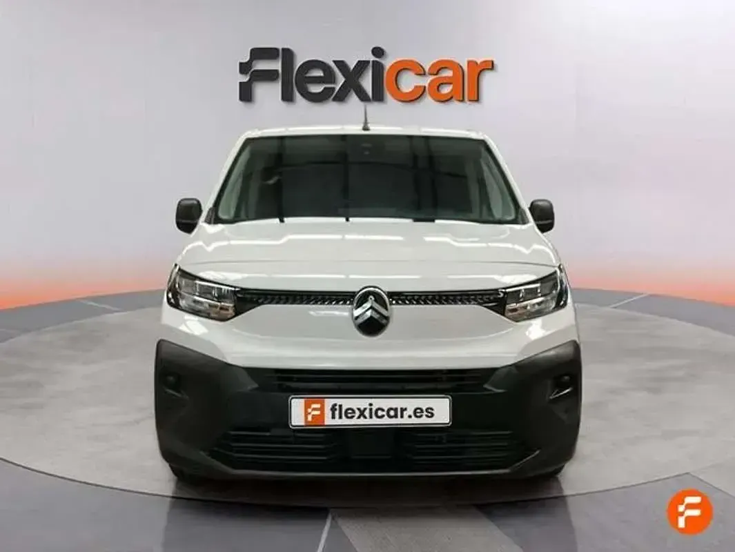 Usado Citroën Berlingo 102 CV (75 kW) 2025 Blanco Monovolumen