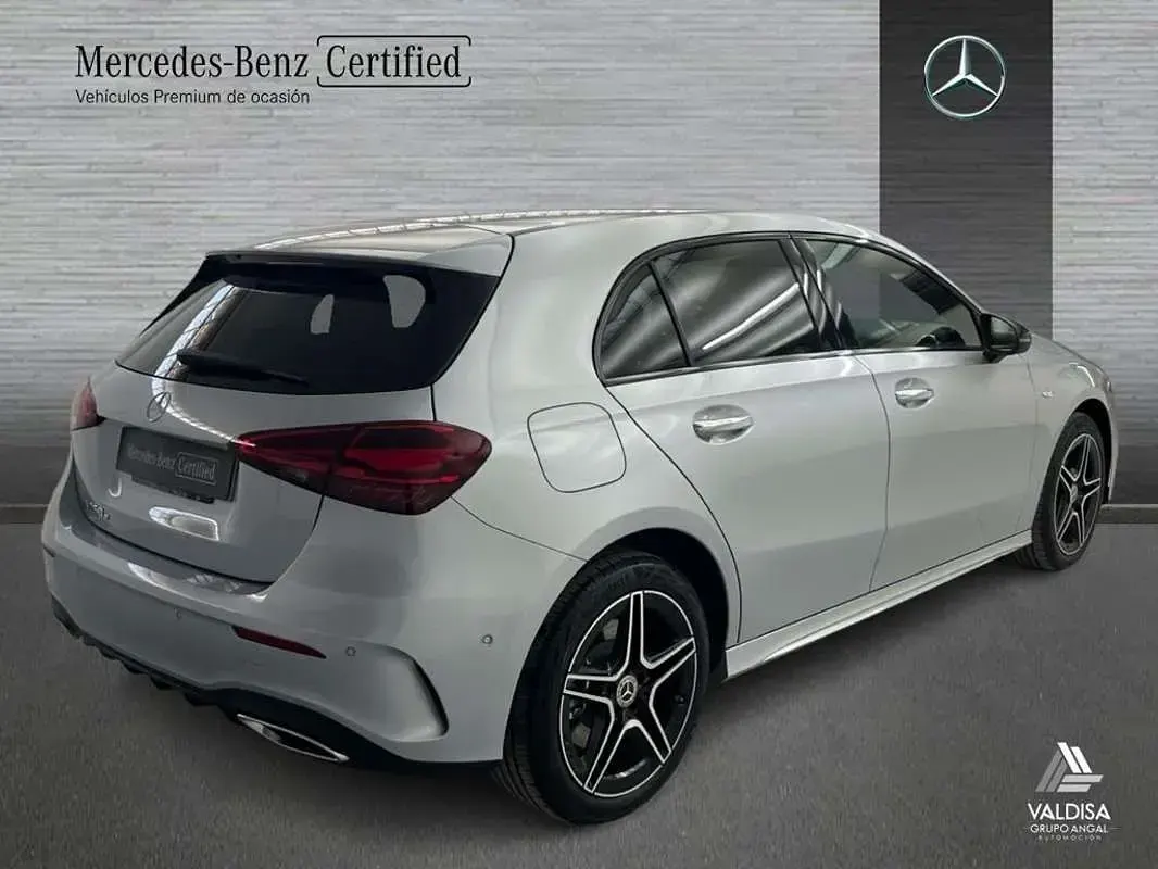 Usado Mercedes A250 218 CV (160 kW) 2025 Berlina