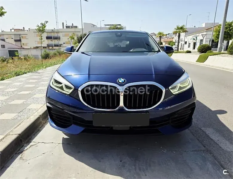 Usado BMW 120 Comfort Edition 190 CV (139 kW) 2020 Azul Berlina