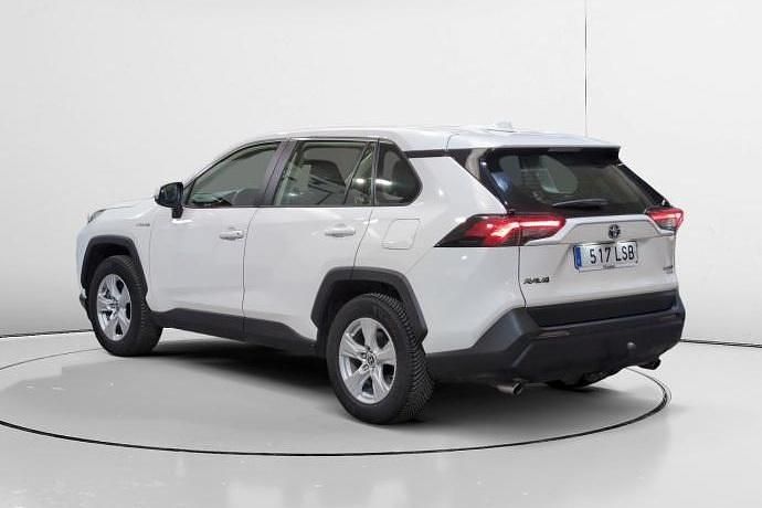 Usado Toyota RAV4 Hybrid Business Edition 222 CV (163 kW) 2021 SUV