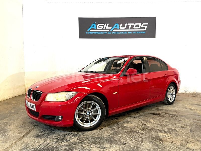 Rojo Usado 2010 BMW 320 Berlina | 4990 € (Buen precio) - Imagen 1/4