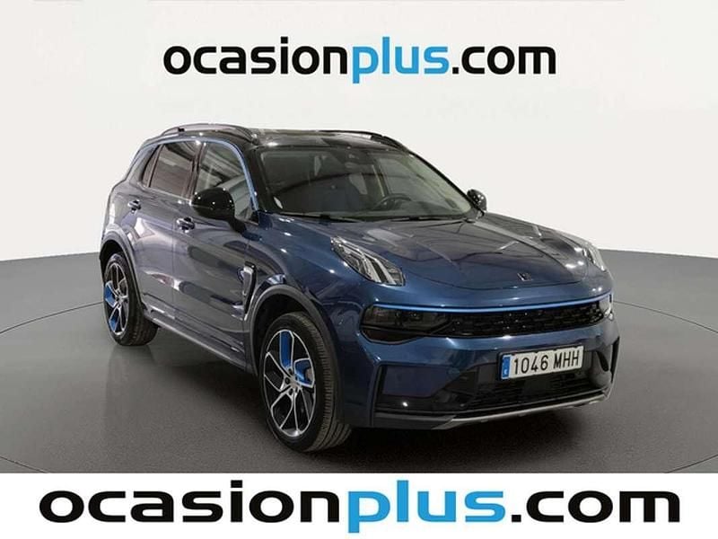 Käytetty Lynk & Co 01 261 HP (191 kW) 2023 Musta Katumaasturi