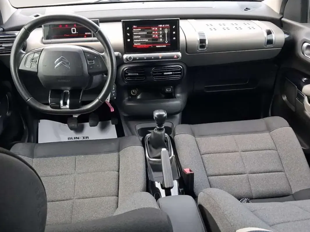 Usado Citroën C4 Cactus Shine 99 CV (72 kW) 2019 Gris Utilitario