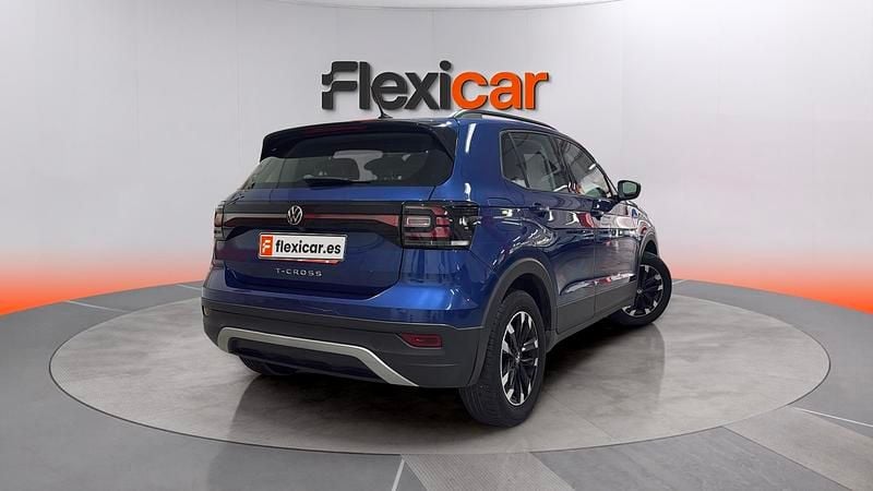 Usado VW T-Cross Advance 110 CV (80 kW) 2022 Azul SUV