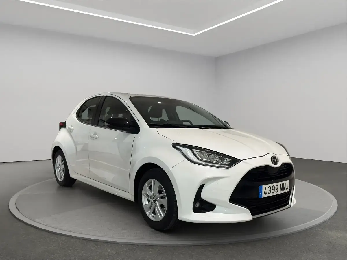 Usado Mazda 2 Comfort 116 CV (85 kW) 2023 Otro Utilitario