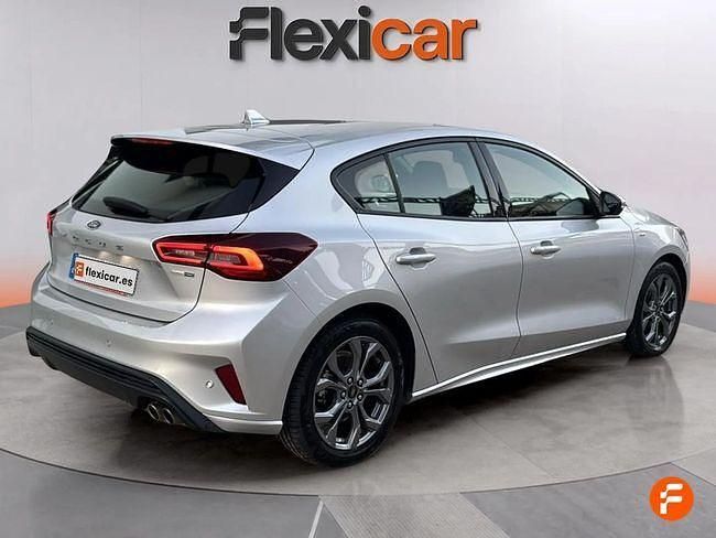 Usado Ford Focus Active 125 CV (91 kW) 2023 Gris Berlina