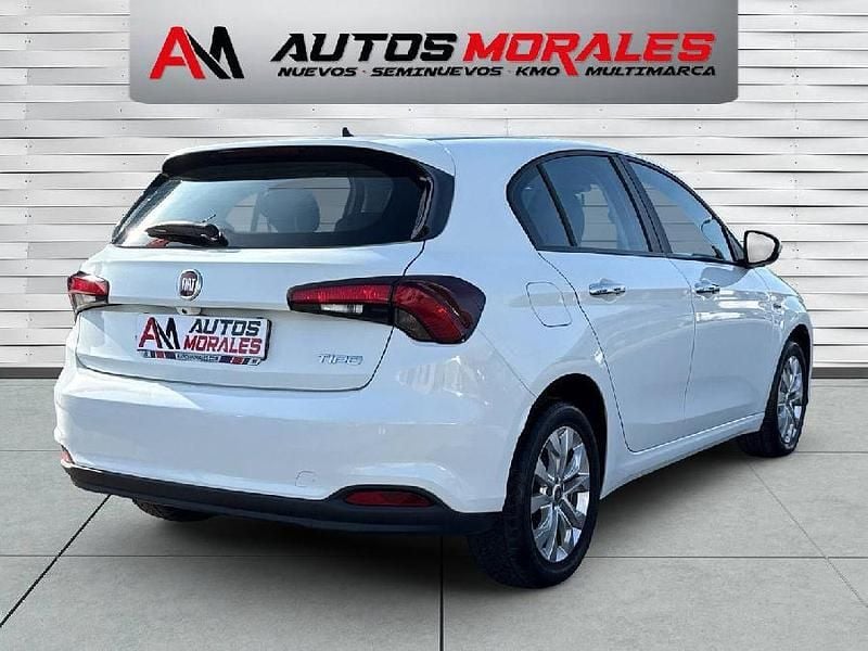 Usado Fiat Tipo Easy 95 CV (69 kW) 2017 Blanco Berlina