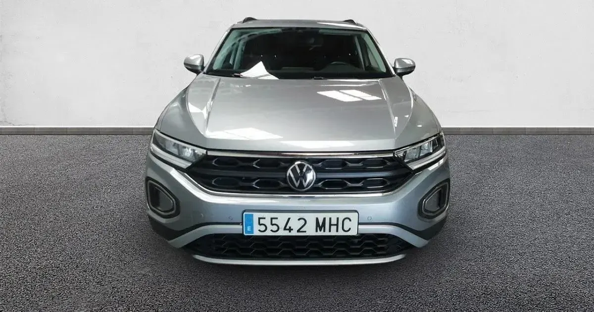Usado VW T-Roc Life 115 CV (84 kW) 2023 SUV