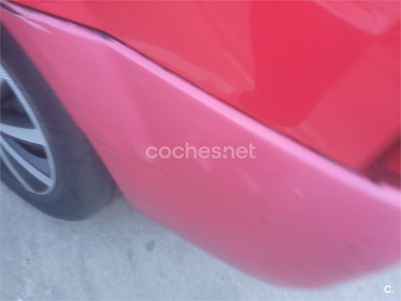 Rojo Usado 2009 Dacia Logan Prestige Berlina | 2500 € (Super precio) - Imagen 1/4