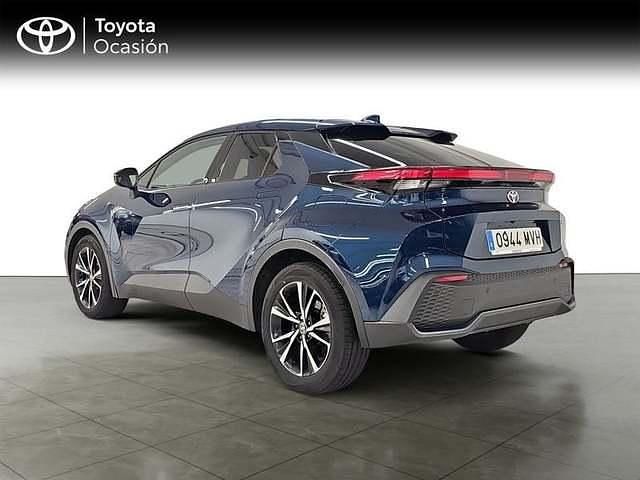 Usado Toyota C-HR Advance 140 CV (102 kW) 2024 Gris SUV