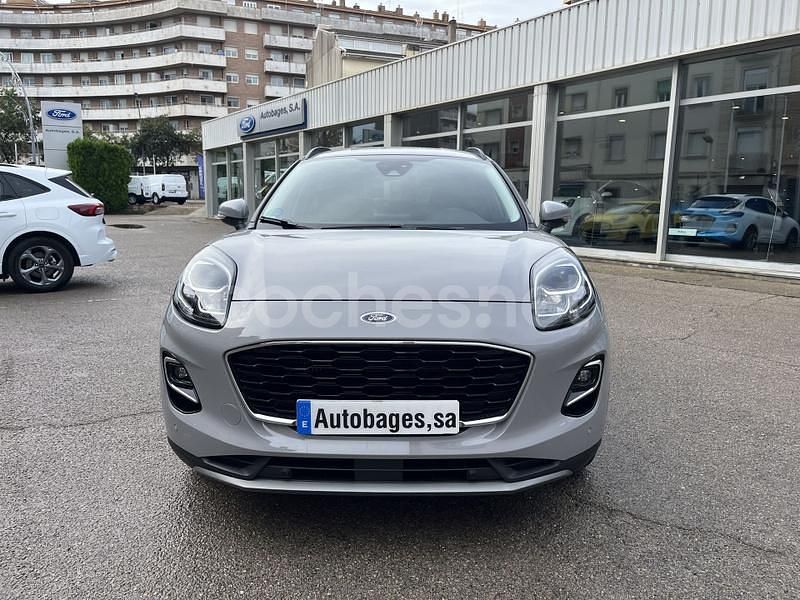 Usado Ford Puma Titanium 125 CV (91 kW) 2024 Gris / plata SUV