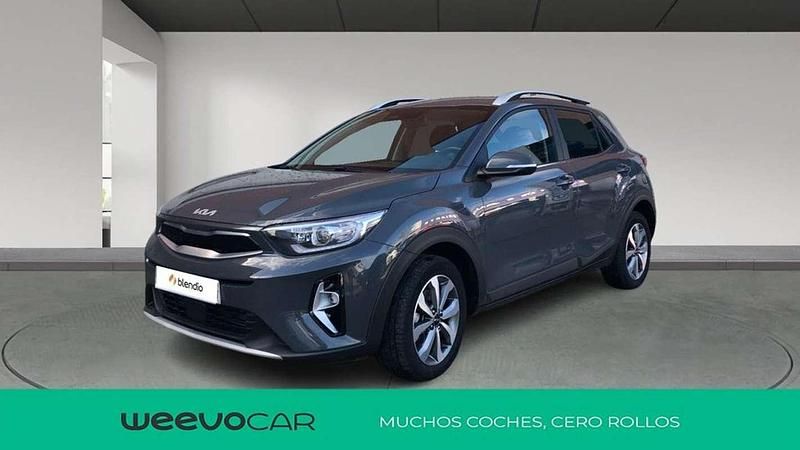 Gris Usado 2023 Kia Stonic SUV | 14.990 € (Precio justo) - Imagen 1/4