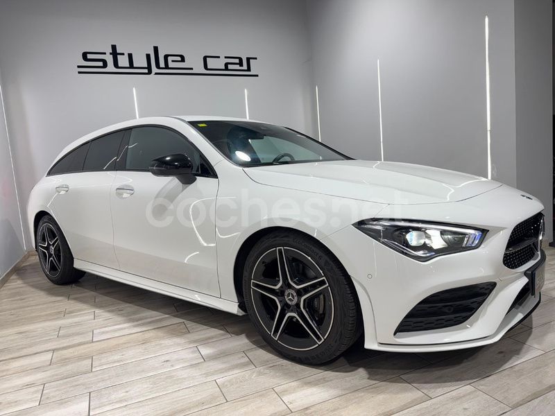 Blanco Usado 2020 Mercedes CLA180 Shooting Brake Familiar | 29.950 € (Un poco caro) - Imagen 1/4