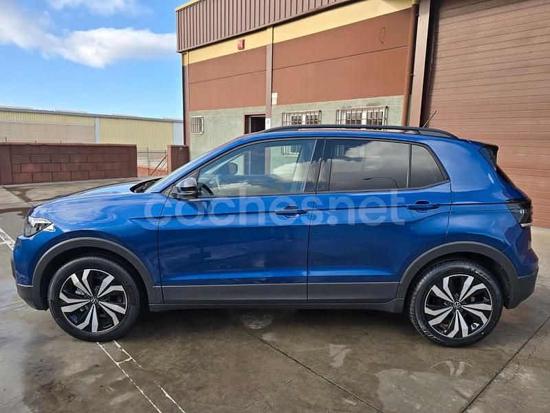 Usado VW T-Cross Advance 95 CV (69 kW) 2023 Azul SUV