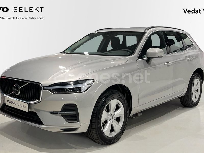 Gris / plata Usado 2023 Volvo XC60 Core SUV | 39.900 € (Precio justo) - Imagen 1/4