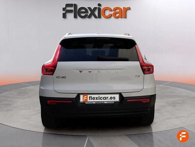 Usado Volvo XC40 156 CV (114 kW) 2018 Blanco SUV
