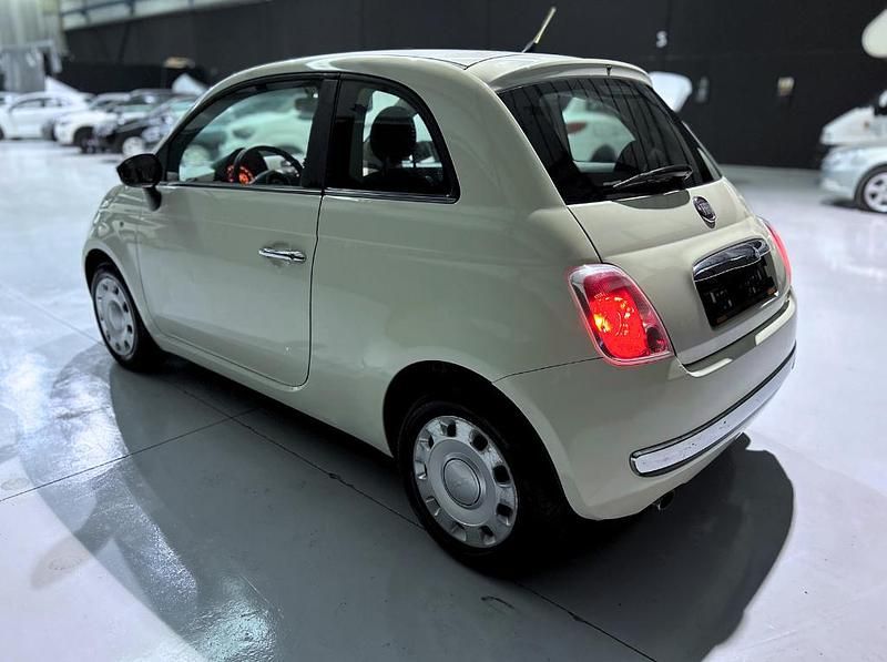 Usado Fiat 500 Lounge 75 CV (55 kW) 2010 Blanco Utilitario