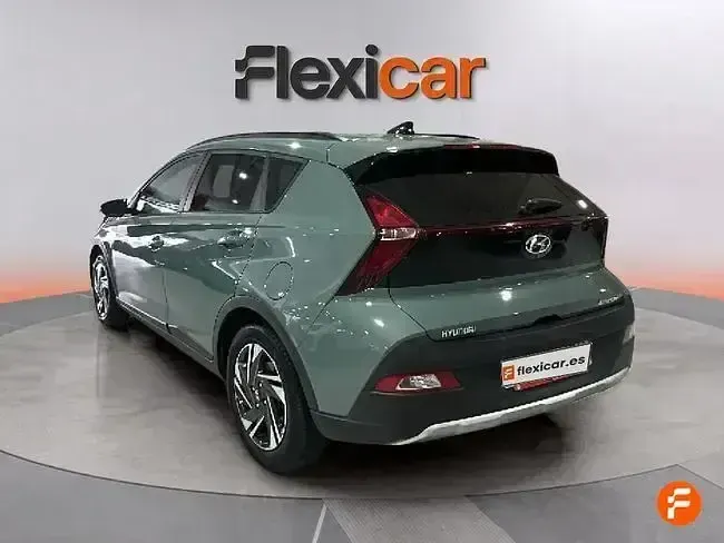 Usado Hyundai Bayon 84 CV (61 kW) 2023 Verde SUV