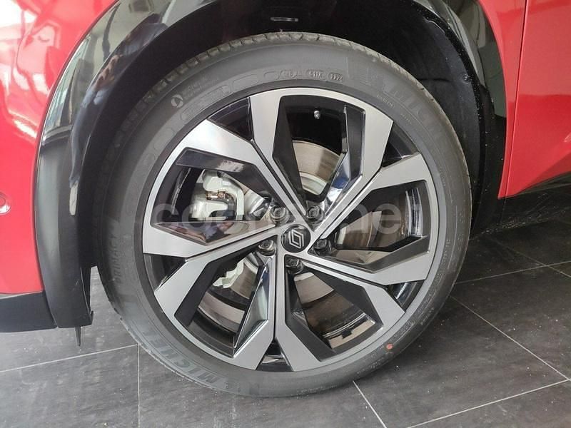 Usado Renault Espace 200 CV (147 kW) 2025 Rojo Monovolumen