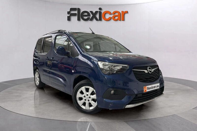 Azul Usado 2019 Opel Combo Innovation Monovolumen | 17.490 € (Caro) - Imagen 1/4