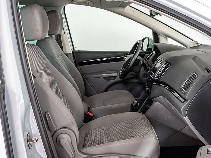 Usado Seat Alhambra Style 150 CV (110 kW) 2022 Gris Monovolumen