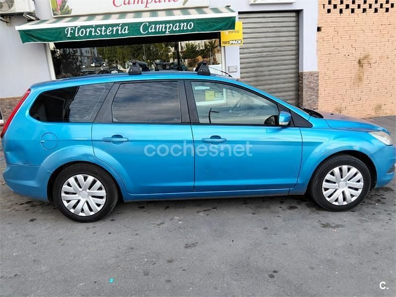 Azul Usado 2009 Ford Focus Trend Familiar | 3200 € (Precio justo) - Imagen 1/4