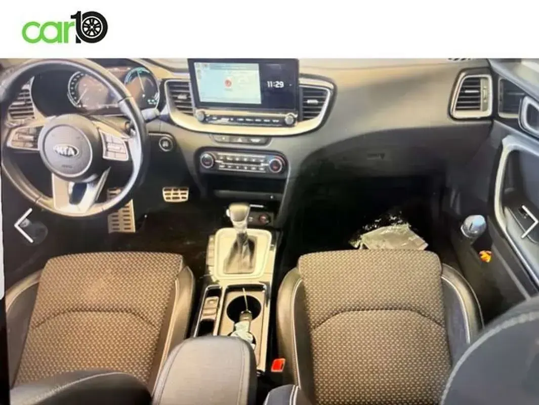 Usado Kia XCeed 141 CV (103 kW) 2021 Gris SUV