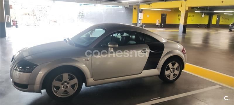 Usado Audi TT 180 CV (132 kW) 1999 Gris / plata Coupe