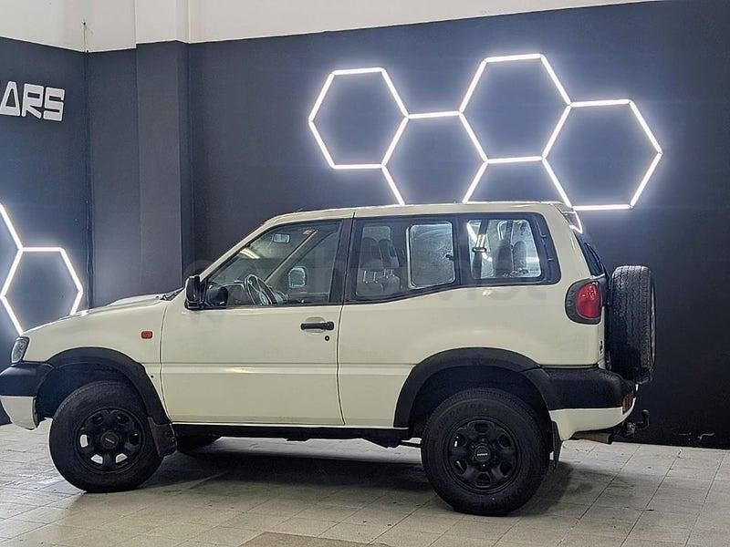Usado Nissan Terrano 125 CV (91 kW) 2004 Blanco SUV