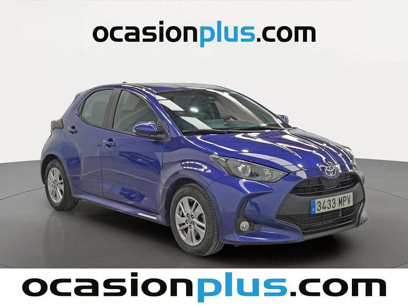 Usado Toyota Yaris Edition 125 CV (91 kW) 2024 Azul Utilitario