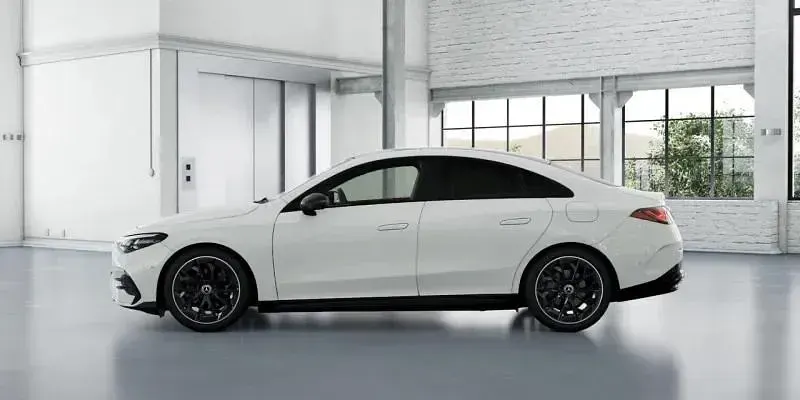 Nieuw Mercedes CLA180 136 PK (100 kW) 2026 Wit Sedan