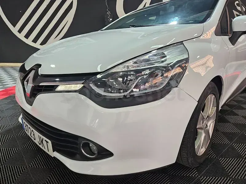 Usado Renault Clio IV Dynamique 90 CV (66 kW) 2016 Blanco Berlina