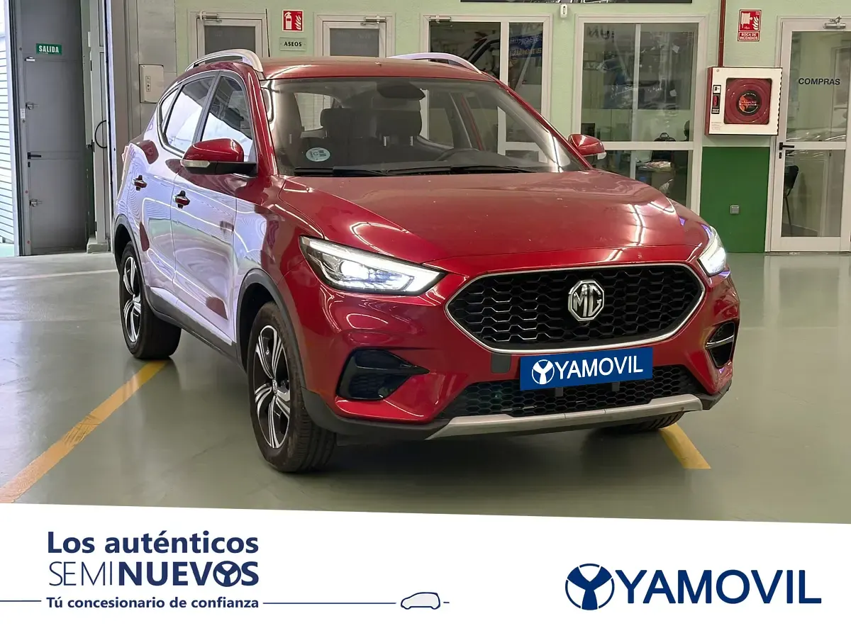 Usado MG ZS Comfort 106 CV (77 kW) 2022 Rojo Berlina