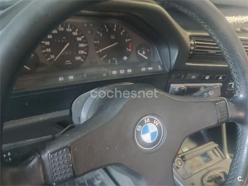 Usado BMW 325 170 CV (125 kW) 1987 Negro Berlina