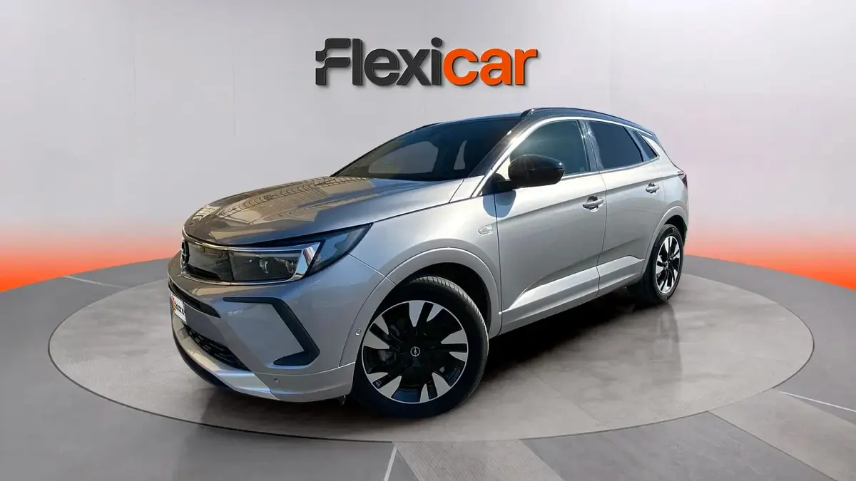 Usado Opel Grandland X 131 CV (96 kW) 2022 Gris SUV