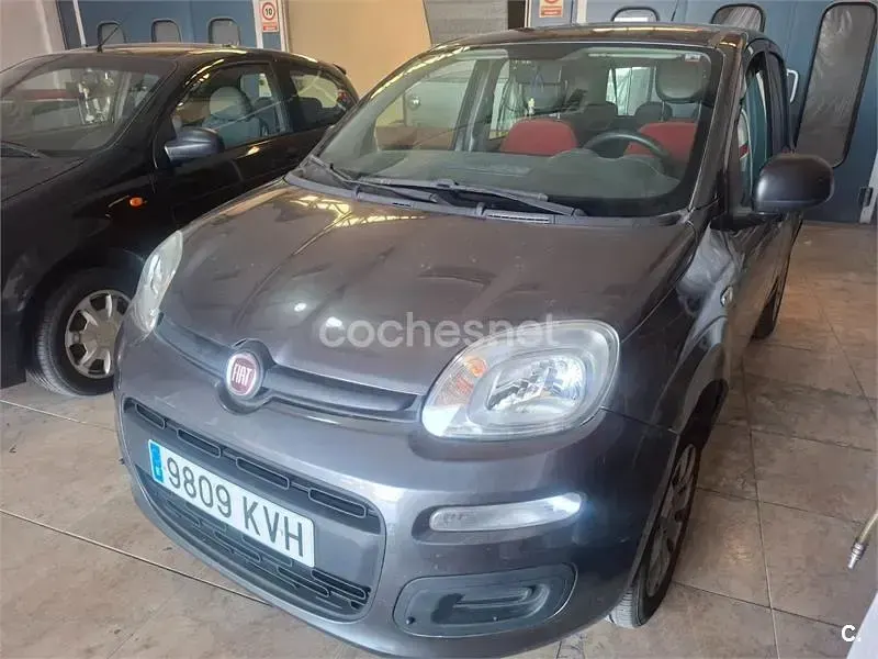 Usado Fiat Panda Pop 69 CV (50 kW) 2019 Gris / plata Utilitario