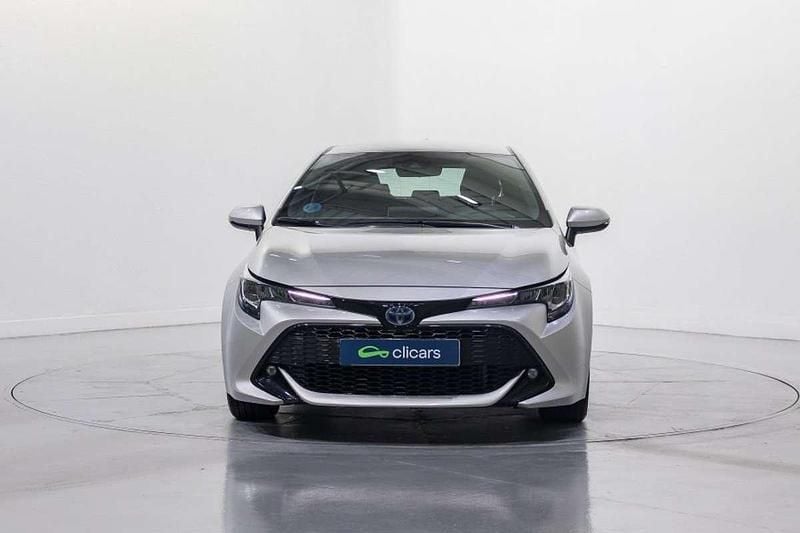 Usado Toyota Corolla Active 98 CV (72 kW) 2021 Gris Berlina