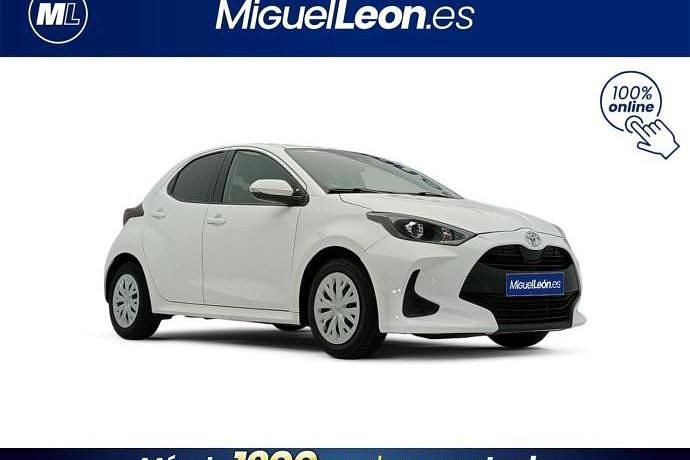 Usado Toyota Yaris Edition 125 CV (91 kW) 2022 Blanco Utilitario