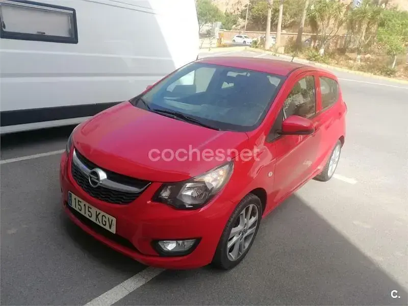 Usado Opel Karl Selective 75 CV (55 kW) 2018 Rojo Utilitario