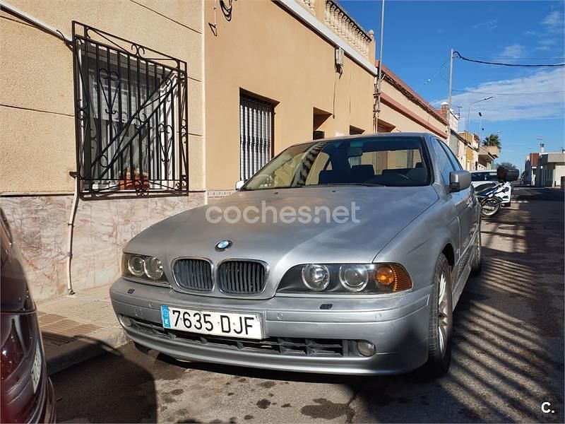Gris / plata Usado 2001 BMW 530 Berlina | 3000 € (Buen precio) - Imagen 1/4