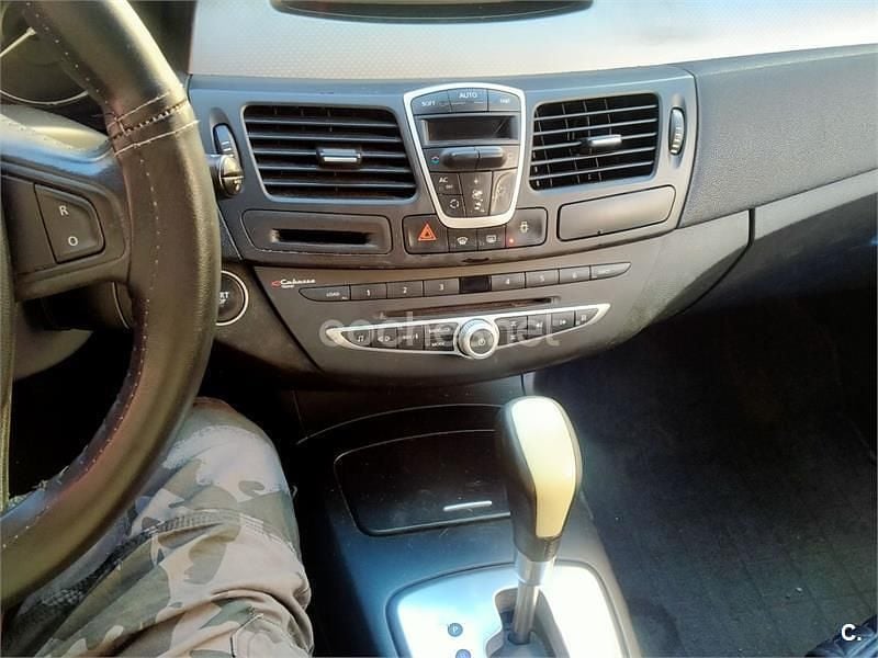 Gris / plata Usado 2008 Renault Laguna III Dynamique Berlina | 4000 € (Precio justo) - Imagen 1/4