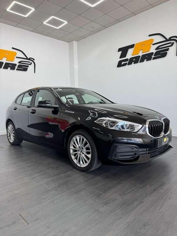 Usado BMW 116 116 CV (85 kW) 2021 Negro Utilitario