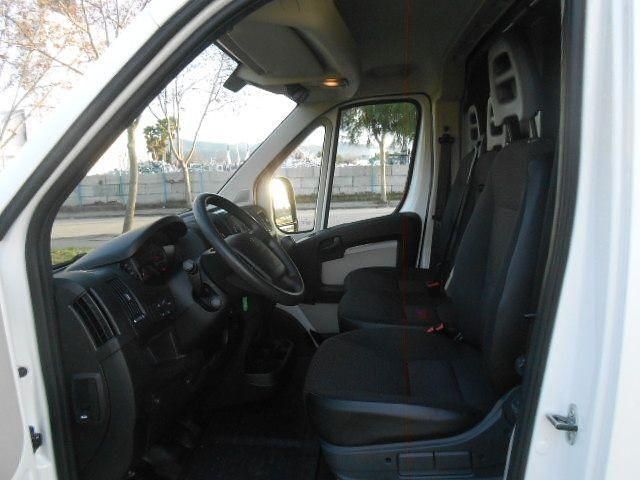 Usado Peugeot Boxer 130 CV (95 kW) 2019 Blanco Van
