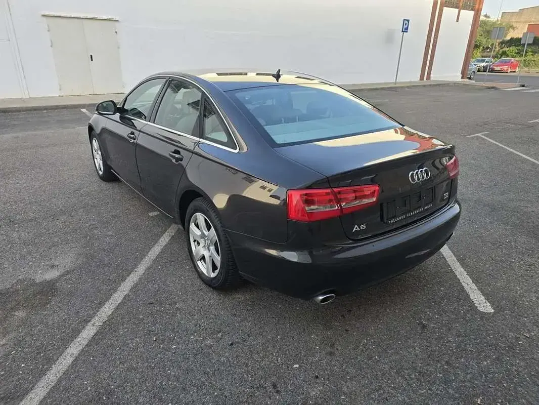 Usado Audi A6 204 CV (150 kW) 2011 Gris Berlina