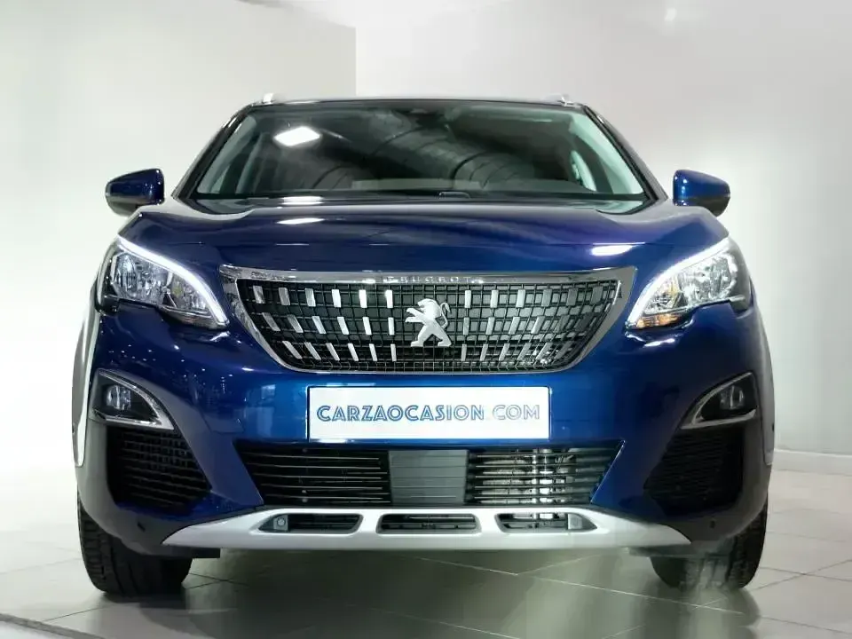 Usado Peugeot 3008 Allure 130 CV (95 kW) 2018 Azul SUV