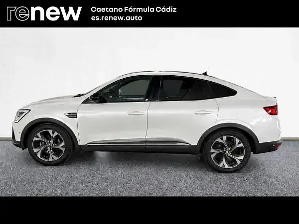 Usado Renault Arkana RS Line 145 CV (106 kW) 2023 Blanco SUV