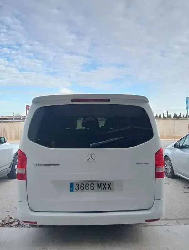 Usado Mercedes Vito 114 CV (83 kW) 2016 Blanco Van