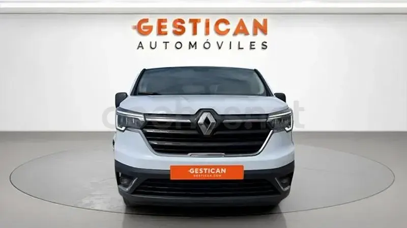 Usado Renault Trafic Equilibre 110 CV (80 kW) 2024 Blanco Monovolumen