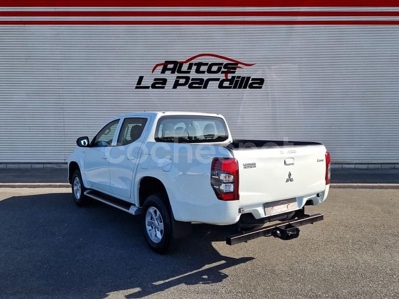 Usado Mitsubishi L200 150 CV (110 kW) 2020 Blanco Recogida